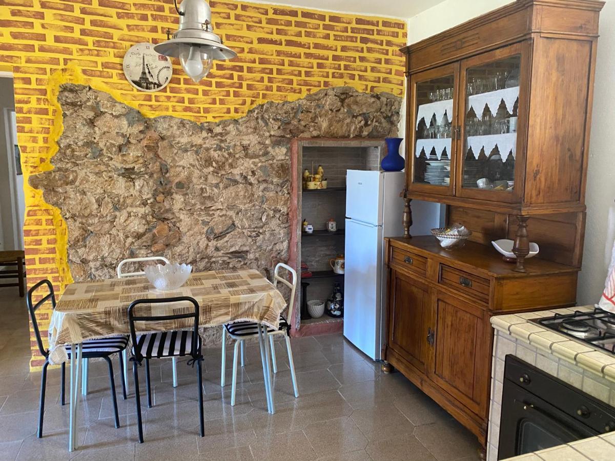 Casa Vacanza Sa Dommu De Teresa Nebida Exterior foto